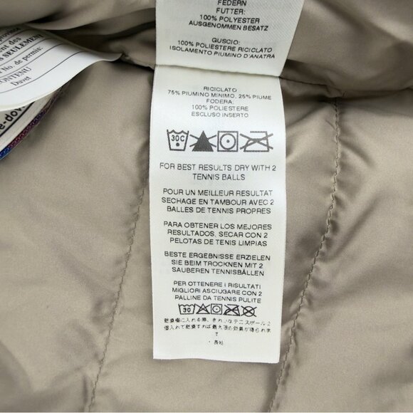 Patagonia Boys Size Medium Down Sweater - Picture 10 of 14